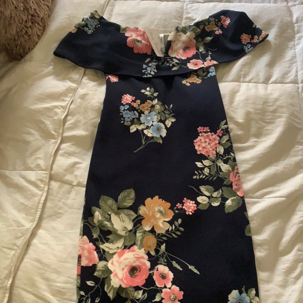 Gorgeous Navy blue floral print off shoulder knee high length dress.